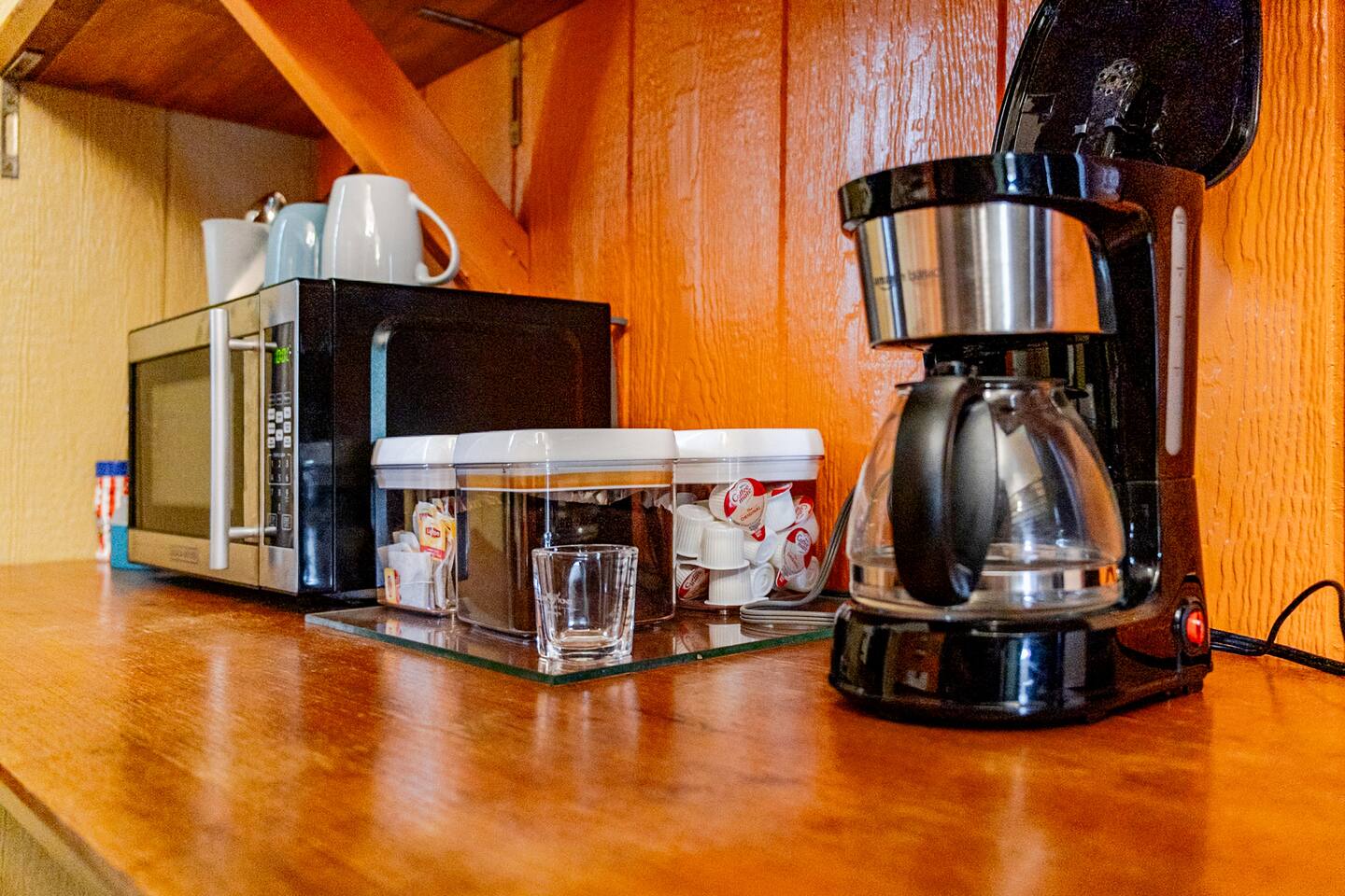 A look around FishHouse Tiny Home, one of the lakeside tiny home stays guests book for a farm weekend in the Tennessee foothills near the Smokies.