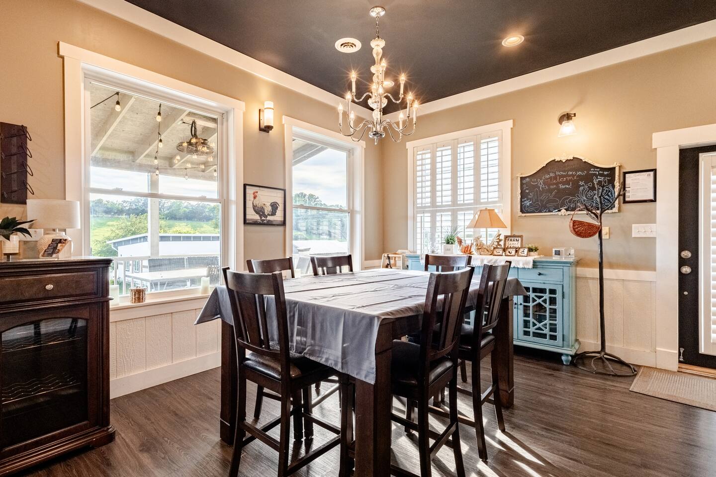 A look around Milkbarn Farm Stay, one of the converted milk barn farmhouse stays guests book for a farm weekend in the Tennessee foothills near the Smokies.